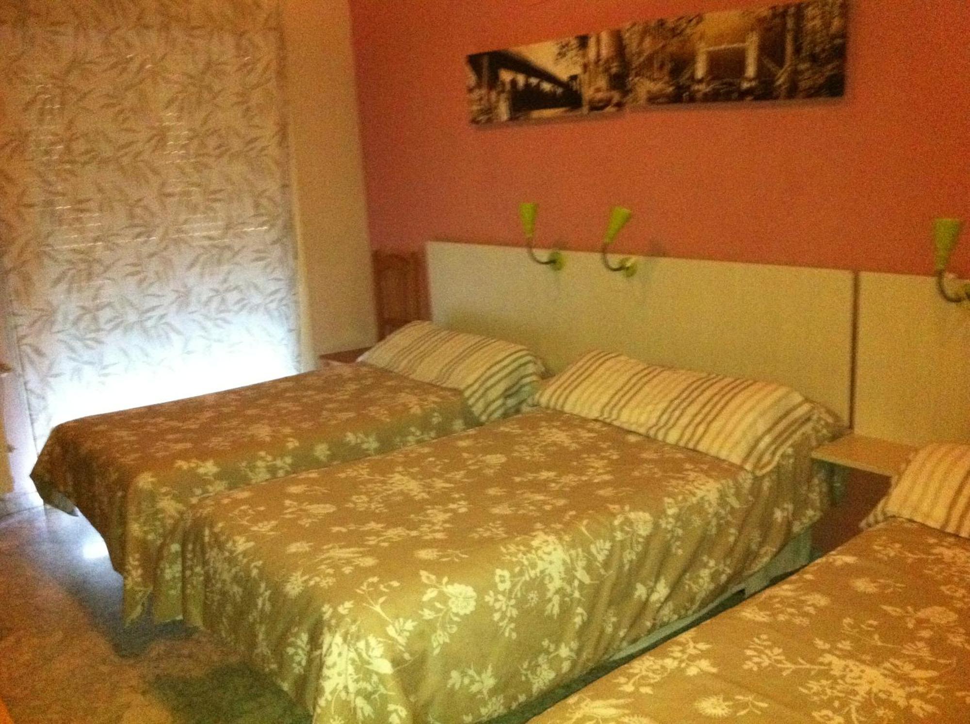 Hostal Neptuno Caces Exterior foto