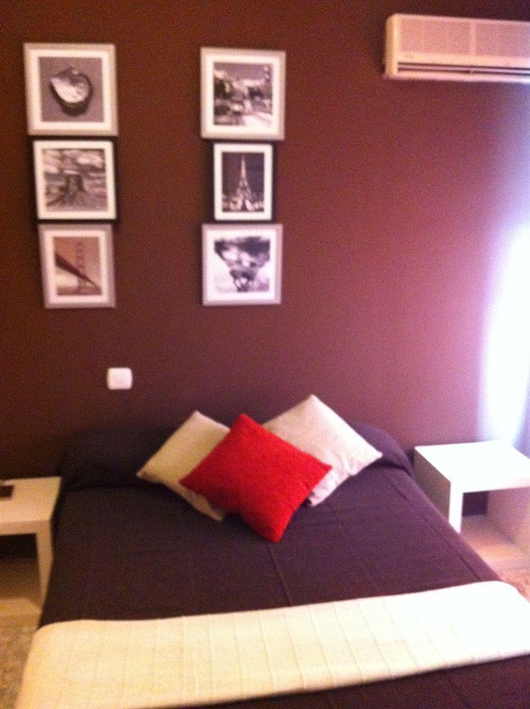 Hostal Neptuno Caces Exterior foto