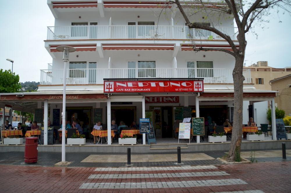 Hostal Neptuno Caces Exterior foto