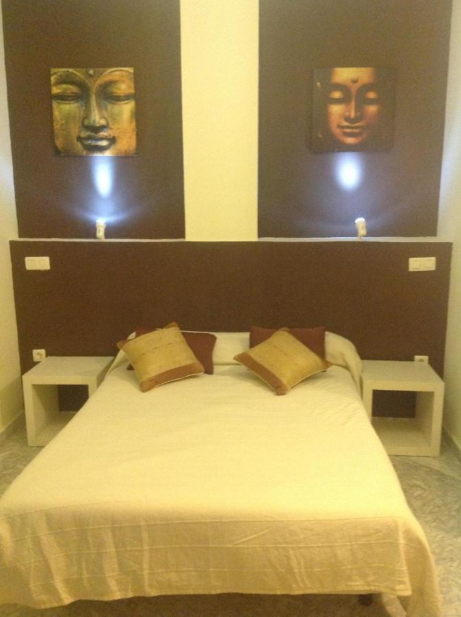 Hostal Neptuno Caces Zimmer foto